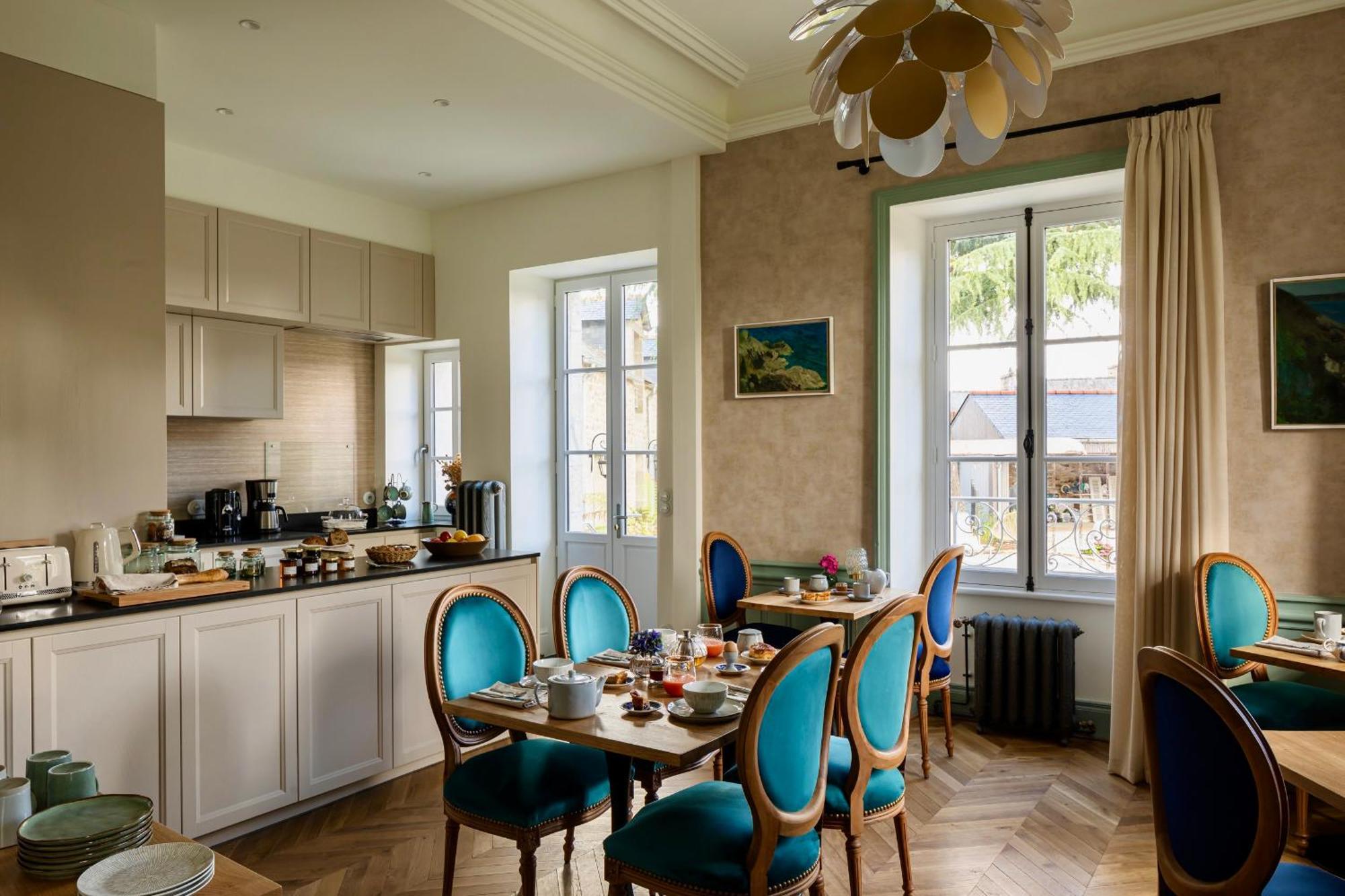 Clos Du Cedre - Chambres D'Hotes D'Exception, Luxury B&B A Dinan Esterno foto